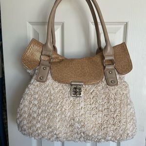 GG ing Cream Rosette And Beige Leather Purse